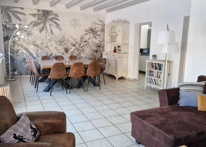 La Maison De Noemia A Dom wakacyjny *